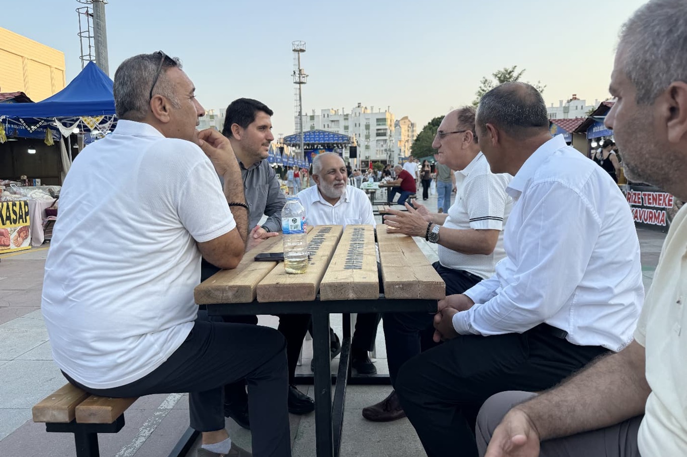 HÜDA PAR Antalya İl Başkanlığı, Yöresel Renkler Festivali’ne katıldı