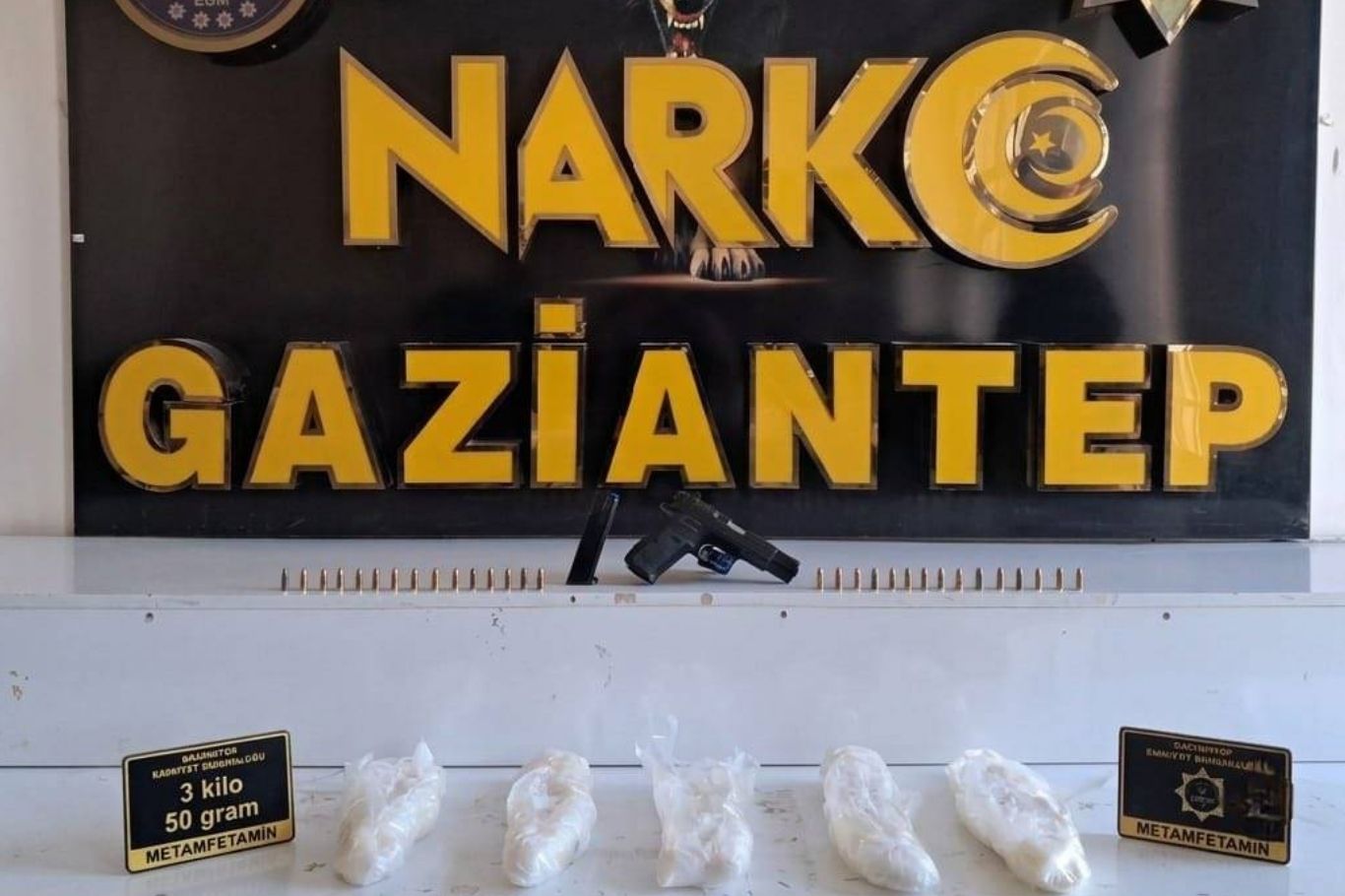 Gaziantep'te 3 kilogram metamfetamin ele geçirildi