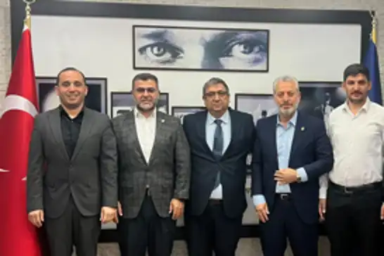 HÜDA PAR Buca İlçe Başkanı Bilgiç’ten Buca Belediye Başkan Vekili Benzer’e ziyaret