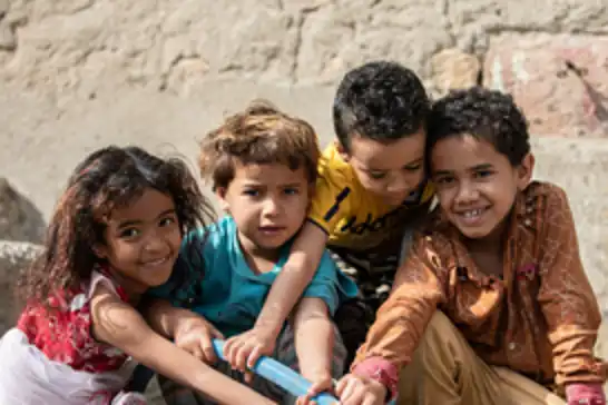 Li Yemenê, ji ber şer zêdetirî 137.000 zarok ji dibistanê bêpar mane