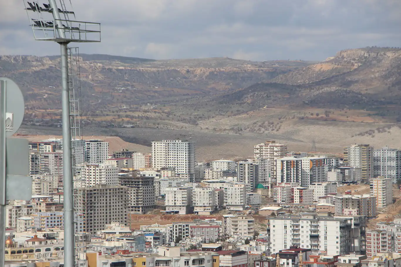 Emlak dolandırıcılığına karşı "Sazan sarmalı" uyarısı