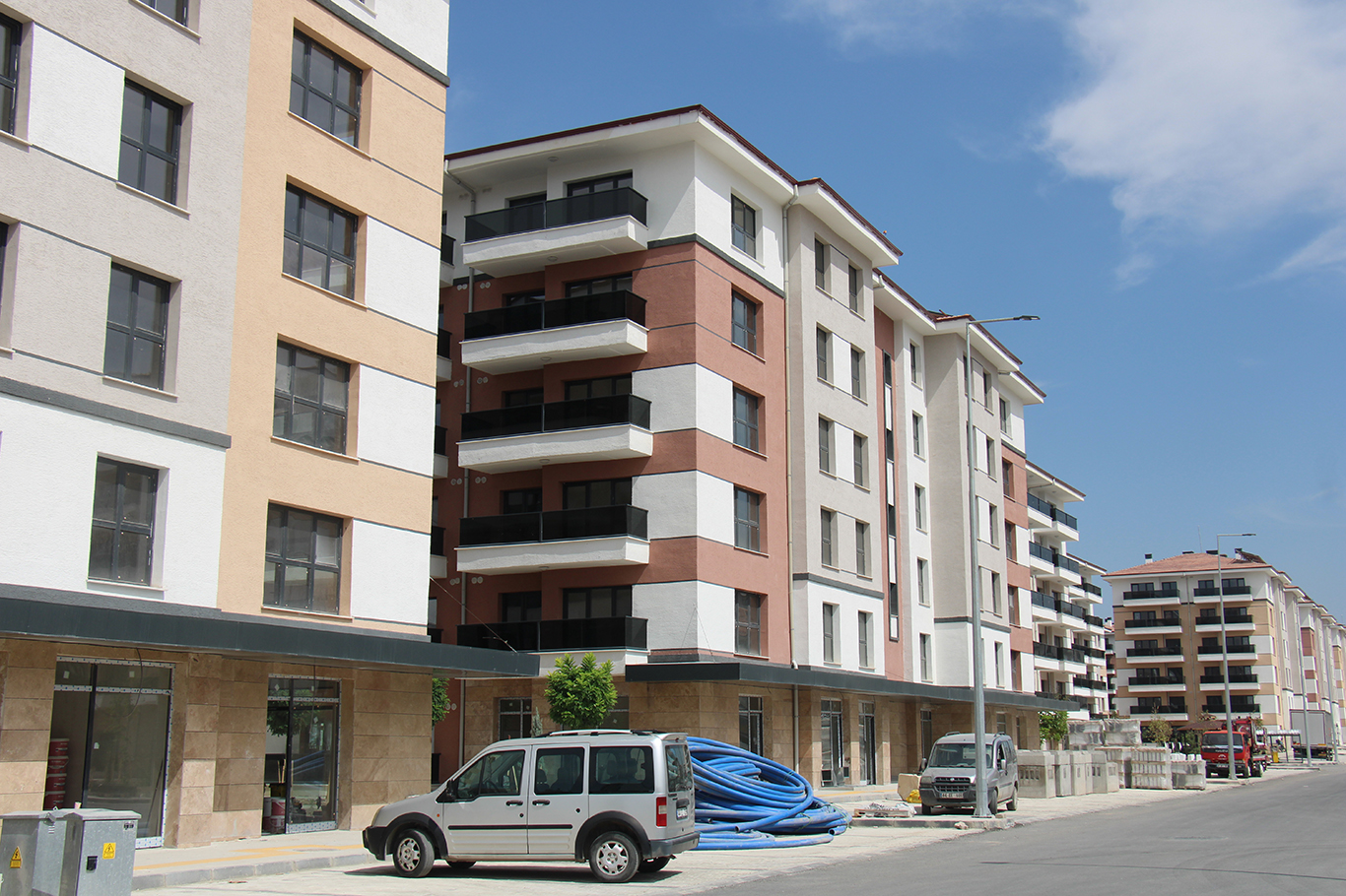Depremzede hak sahipleri: Kış gelmeden evlerimize kavuşmak istiyoruz