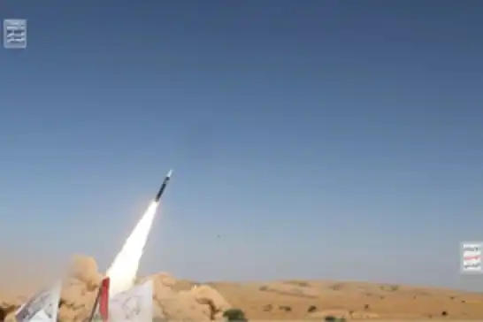 Ensarullah, Suudi Arabistan'ın derinliklerindeki petrol tesisi ile hava üssünü hedef aldı