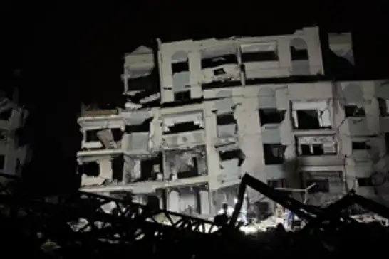 Gazze'de çöken binada şehit sayısı 21'e yükseldi