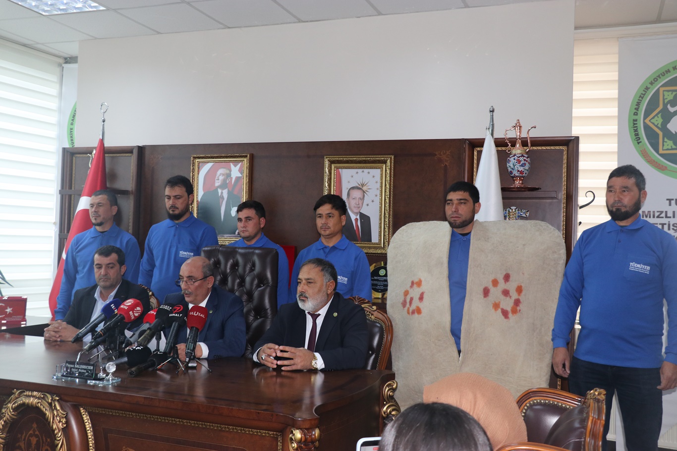 Kayıtlı ve sosyal güvenceli çoban istihdamında ilk adımı atıldı