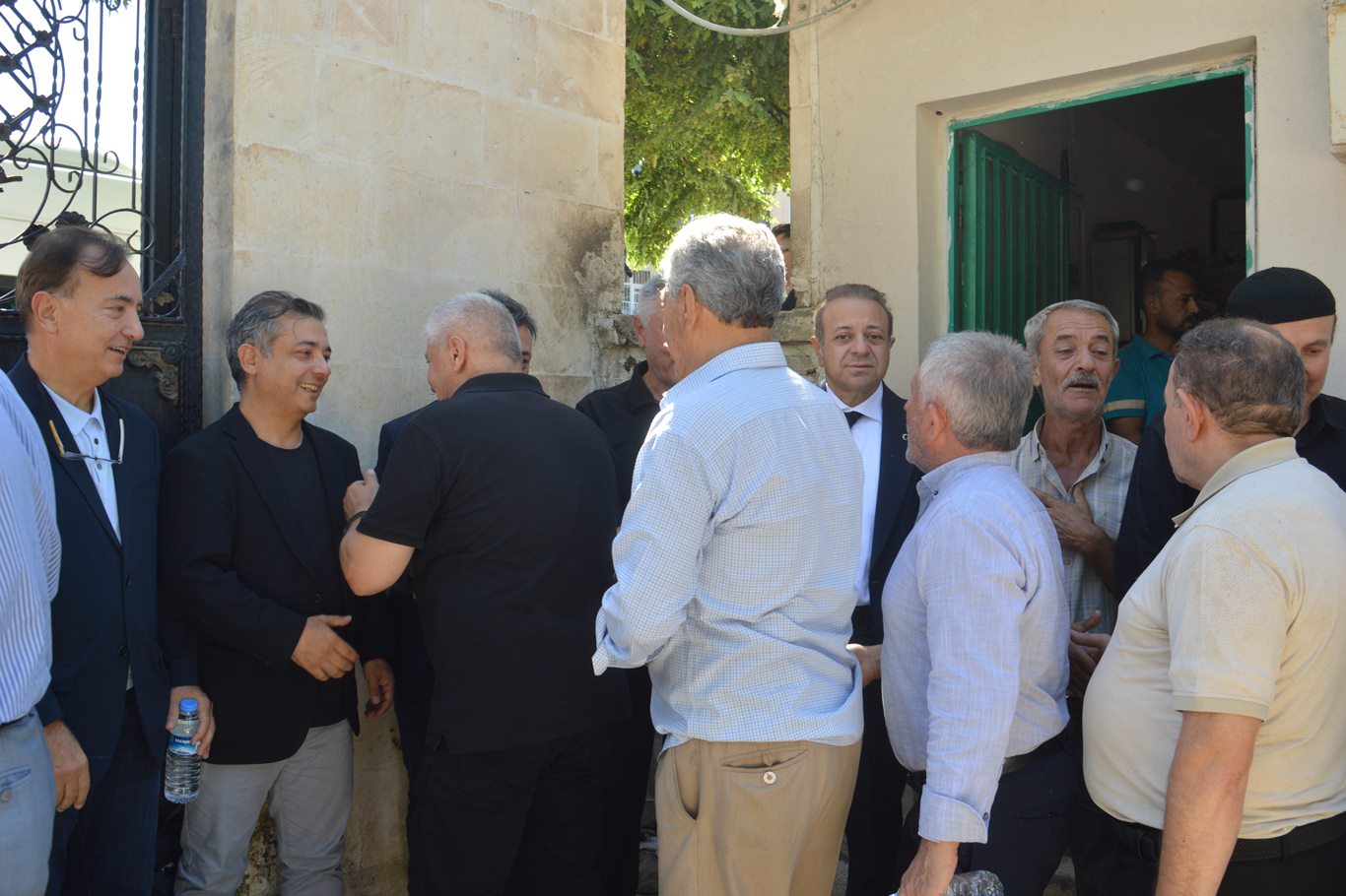 Siirt’in tanınan hekimlerinden Dr. Feridun Bağış son yolculuğuna uğurlandı