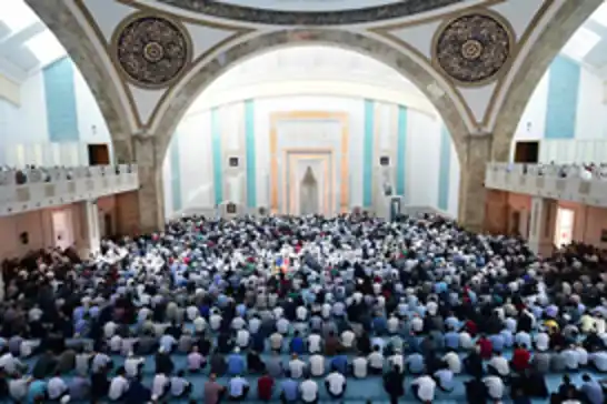 Cuma hutbesi: Ahilik ahlakı