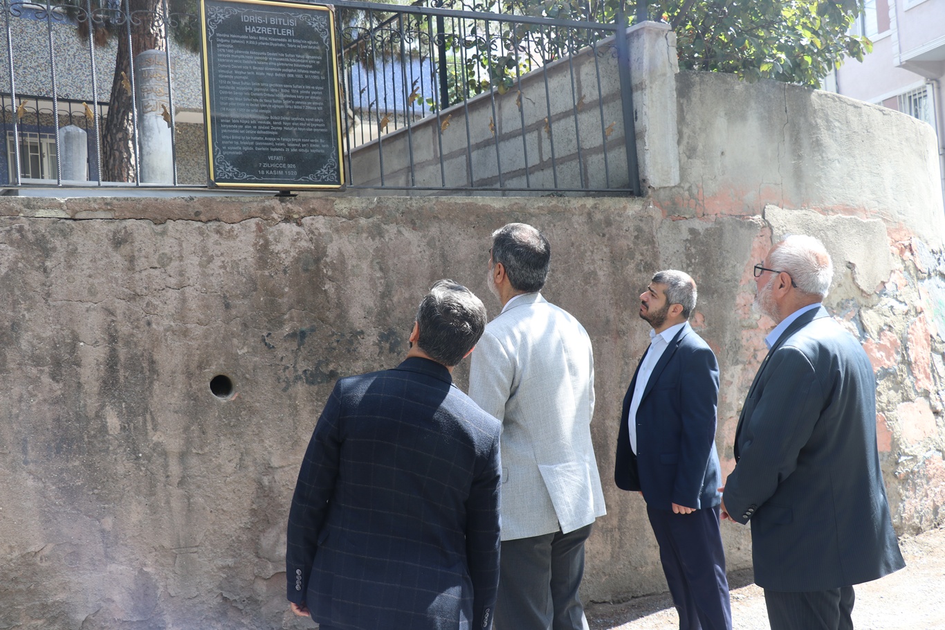 HÜDA PAR'dan yetkililere çağrı: Pierre Loti yeniden aslına döndürülerek "İdris Tepesi" olsun
