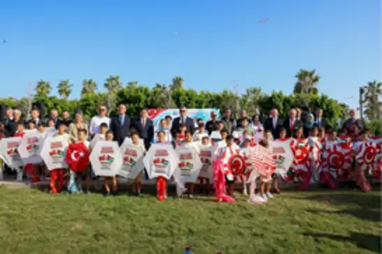 Mersin'de "Uçurtmalar Vurulmasın, Gökyüzü Çocuklara Kalsın" etkinliği düzenlendi