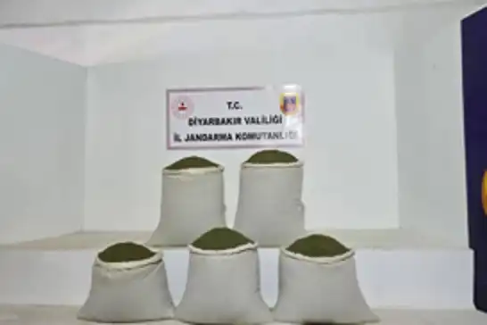 Diyarbakır'da 130 kilogram uyuşturucu ele geçirildi