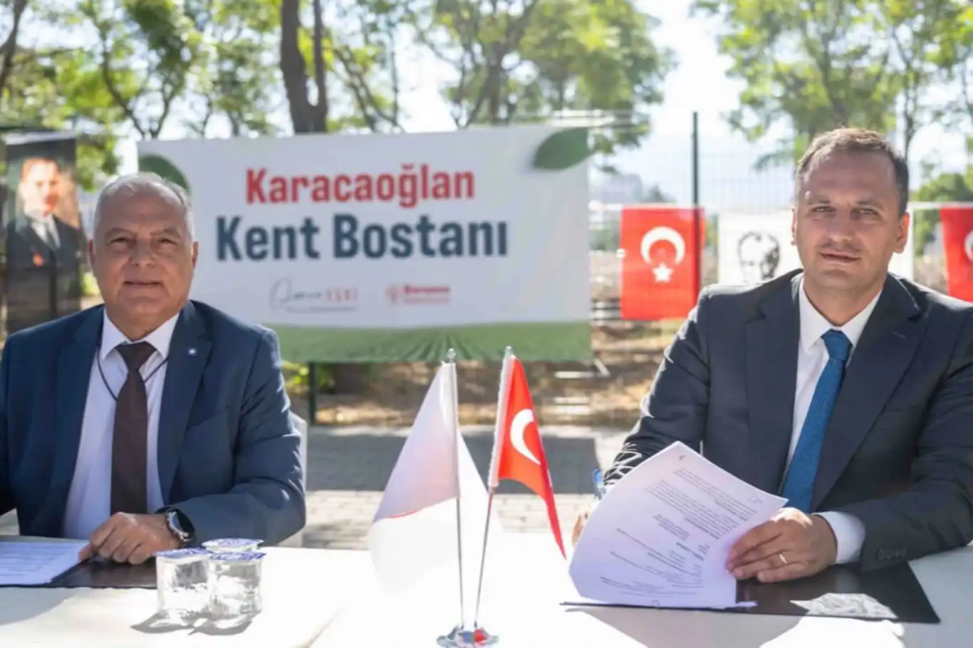 Bornova’da iki yeni kent bostanı üretime kazandırıldı