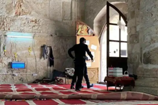 اقتحام مصلى باب الرحمة في المسجد الأقصى.. مساعٍ لفرض واقع جديد