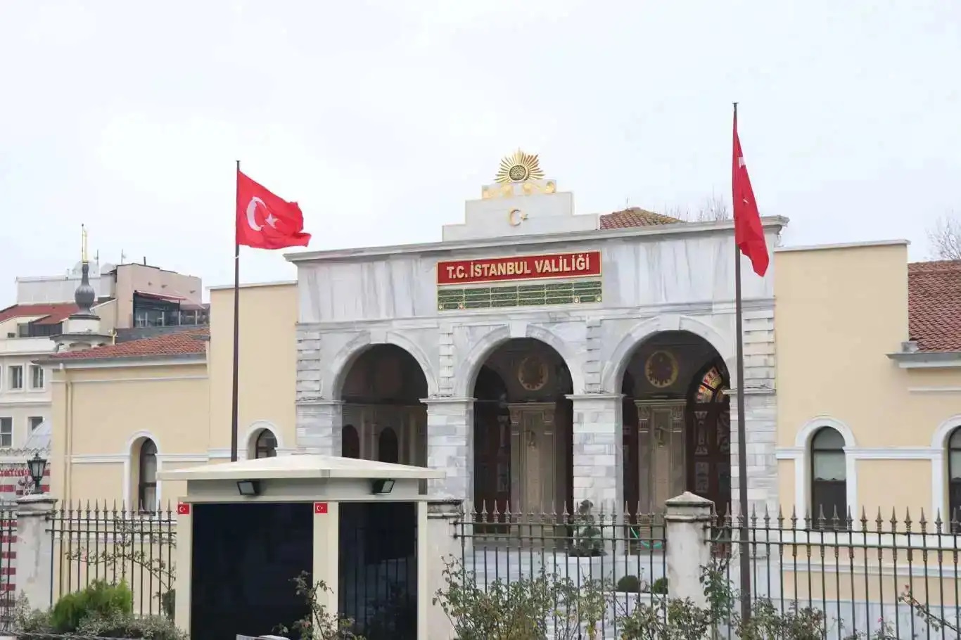 İstanbul Valiliği: Silivri açıklarında iki gemi çarpıştı, 10 kişilik mürettebattan haber alınamıyor
