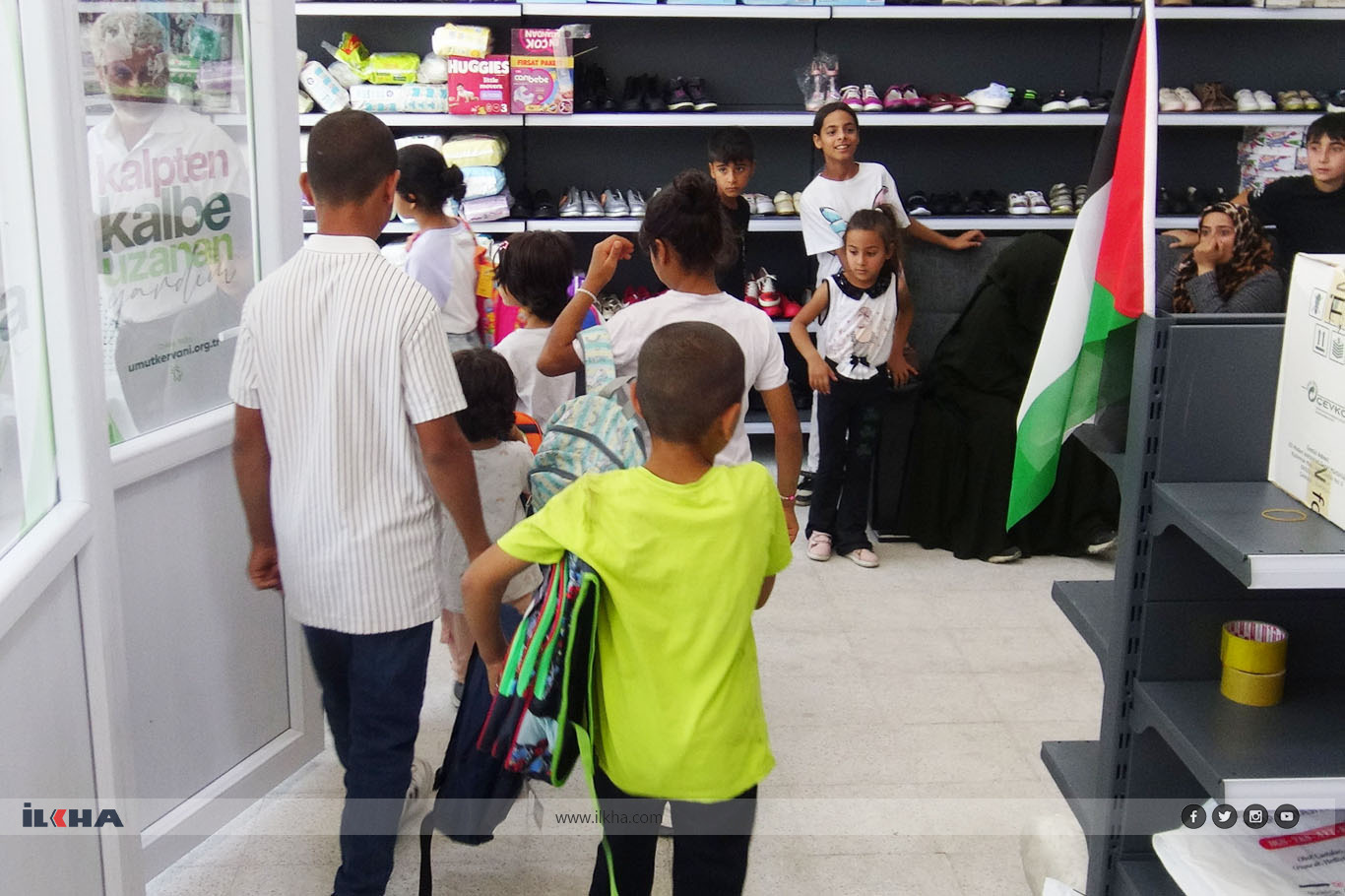 Hope Caravan launches stationery aid campaign for needy students in Malatya