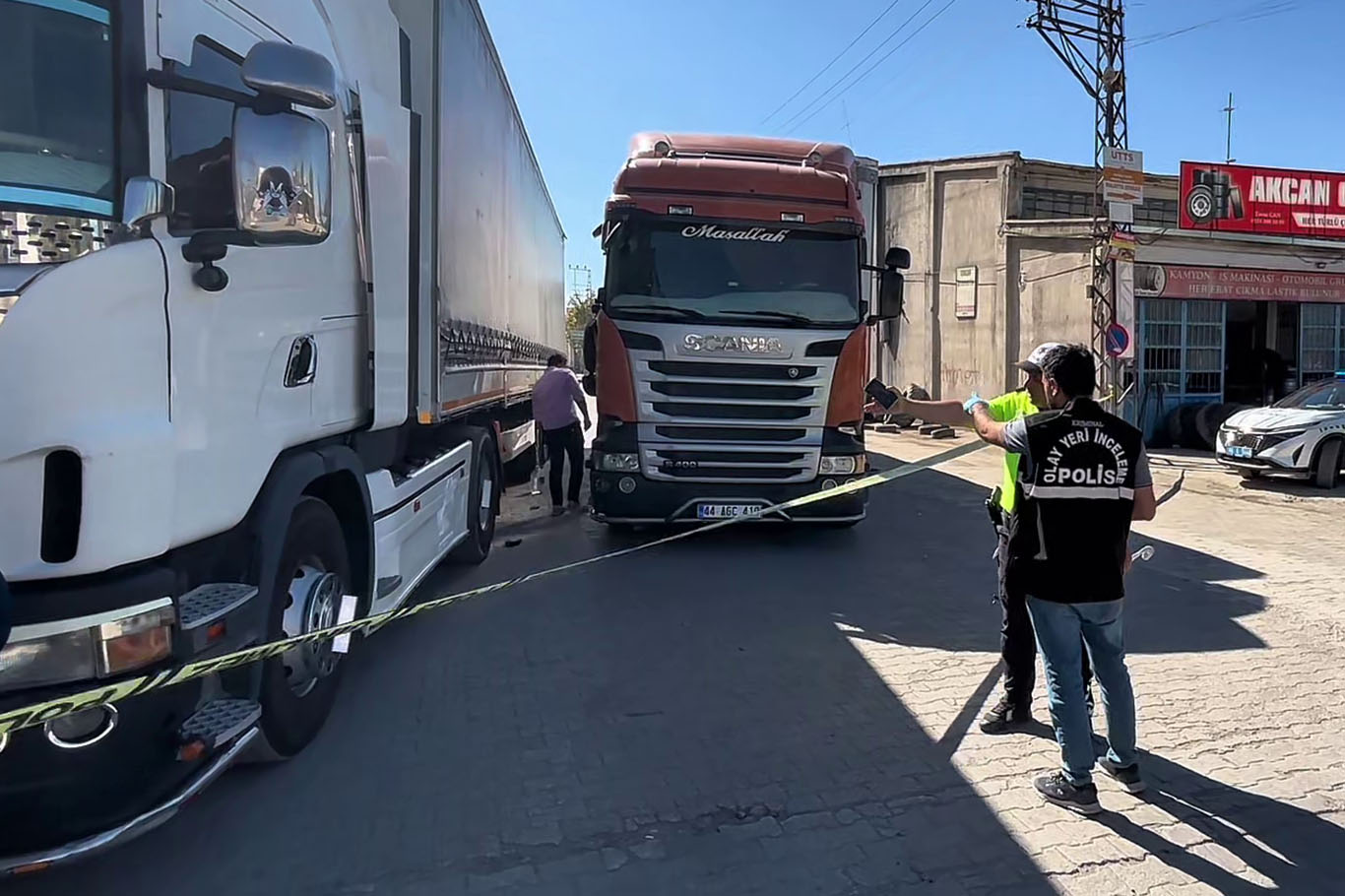 Husumetlisinin üzerine tır sürüp ağır yaraladı