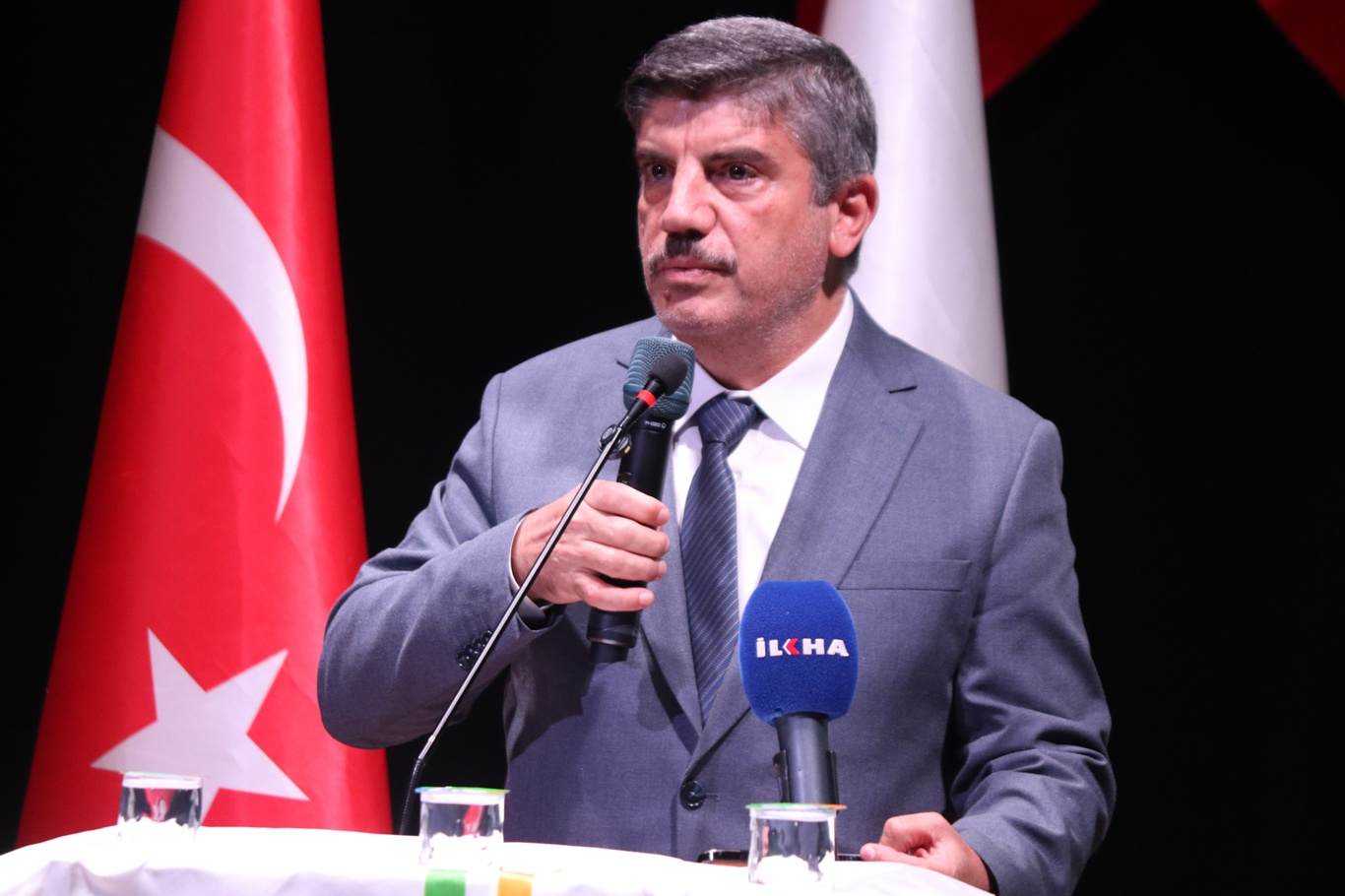 Envarü'l Kur'an Vakfı Mütevelli Heyeti Başkanı Prof. Dr. Yasin Aktay