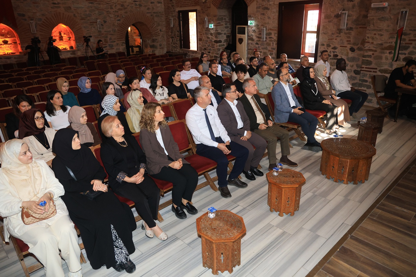 Bursa’da Gazze için bilim kafe paneli düzenlendi