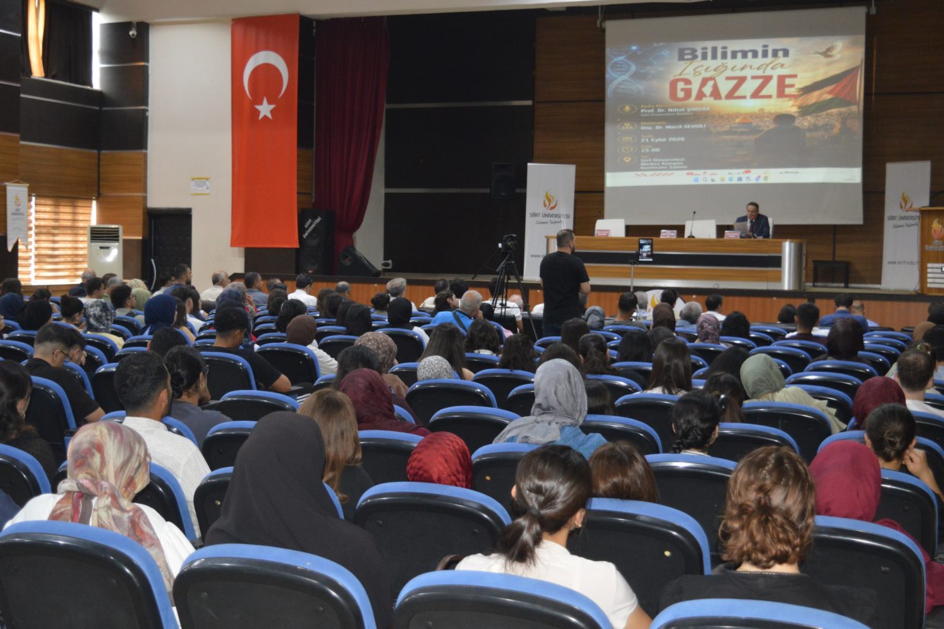 Gazze İslam Üniversitesi Rektörü Asad: Akademik direncimiz kırılmadı