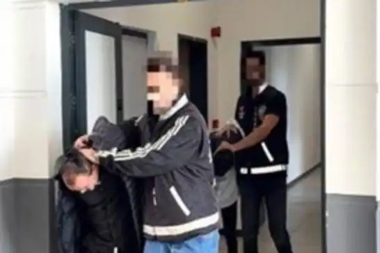 Kocaeli'de dolandırıcılık operasyonunda 2 şüpheli tutuklandı