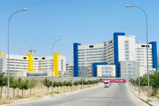 Şanlıurfa Şehir Hastanesi'nde hasta kabulü başladı