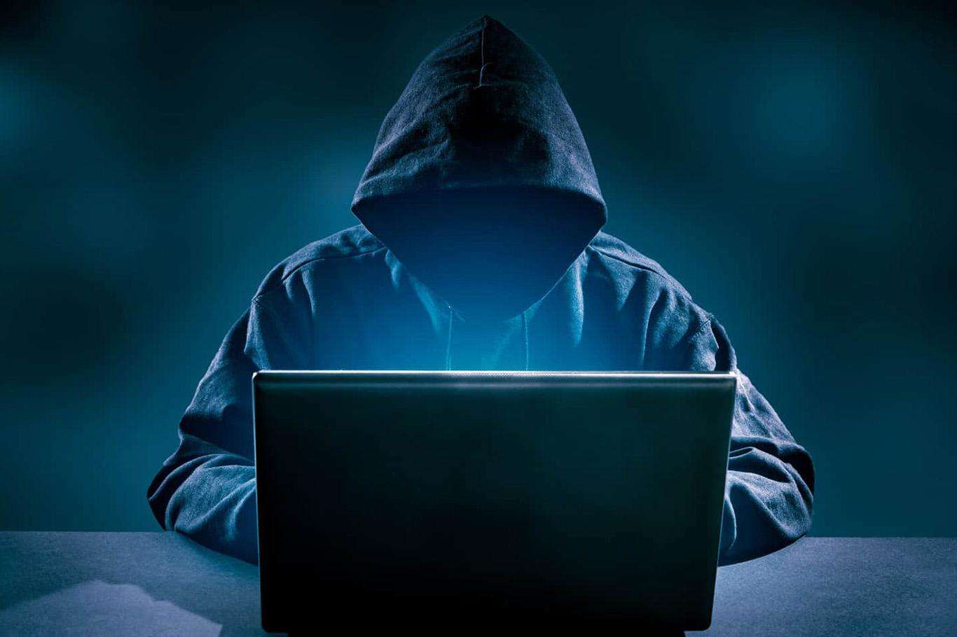 Binlerce FBI ajanının kişisel verileri çalındı