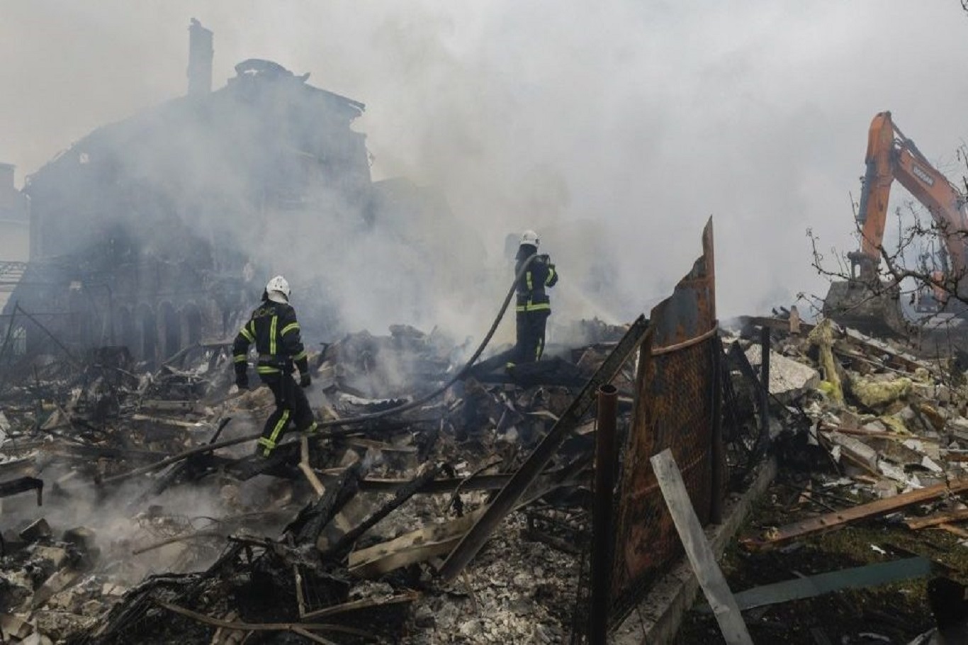 Rusya: Ukrayna'da askeri üretim ve lojistik noktaları vuruldu