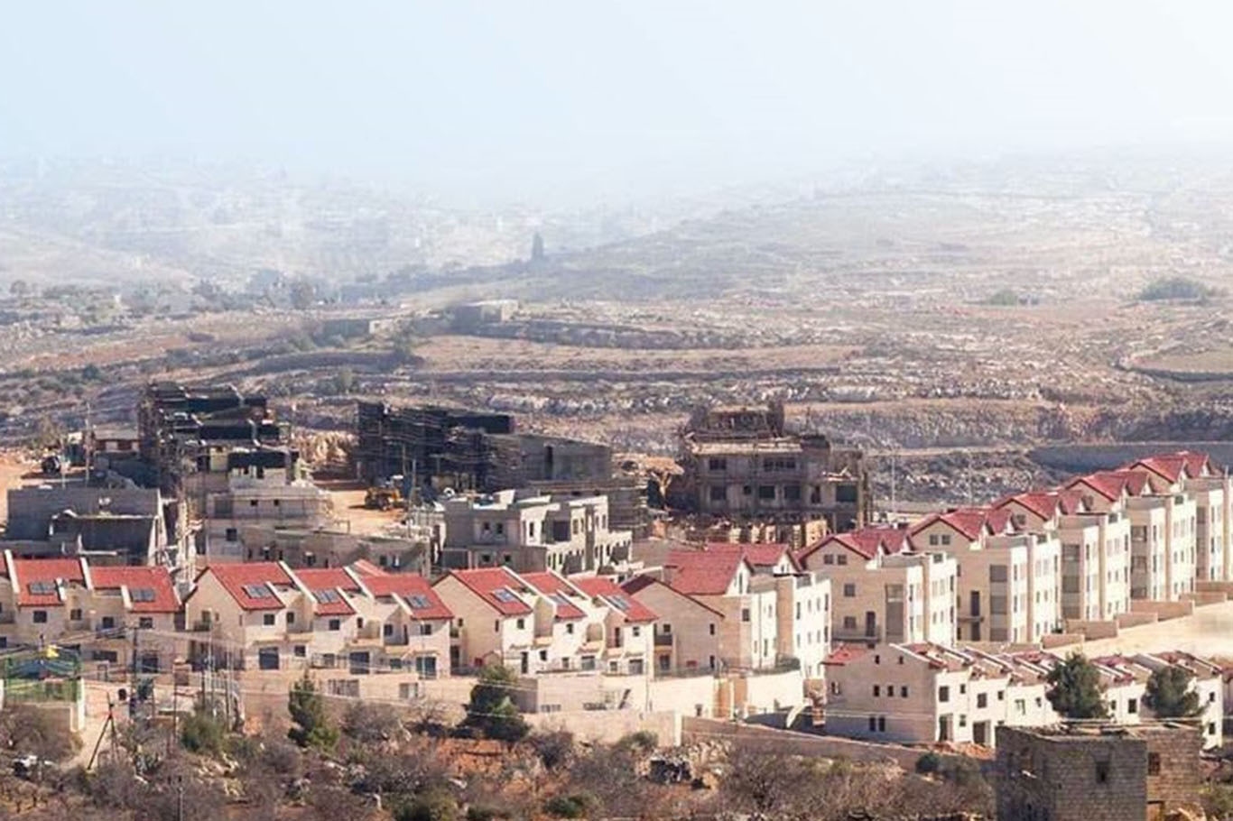 Israeli regime approves 567 new settlement units in Hebron