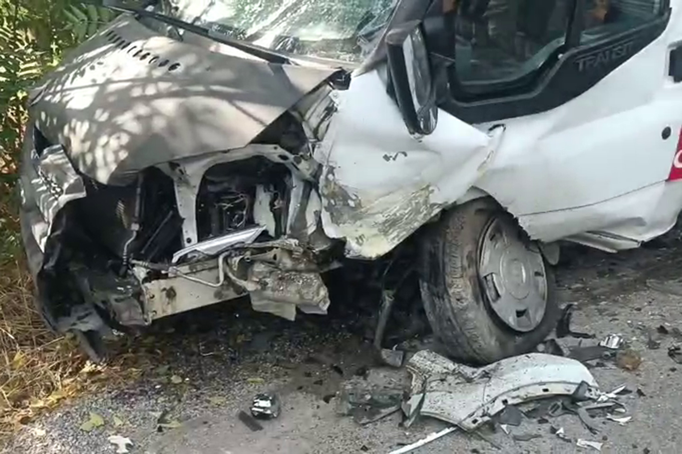 Malatya'da kamyonet ile otomobil çarpıştı: 2 yaralı
