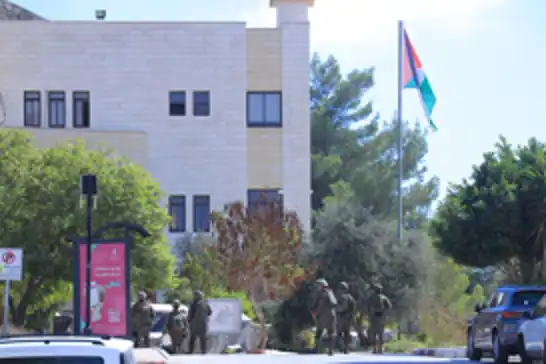 İşgalcilerden Birzeit Üniversitesine baskın