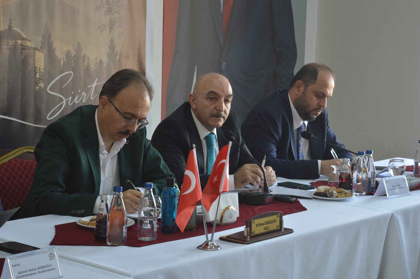 Siirt'te düzenlenen "Türkiye Sohbetleri" toplantısında Terörsüz Türkiye süreci ele alındı 