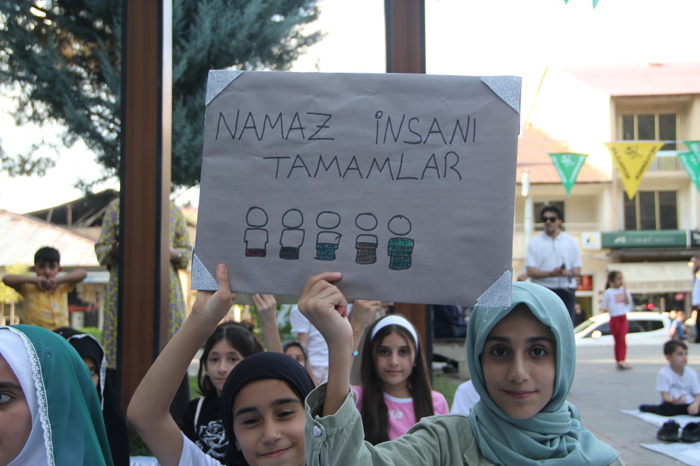 Bingöl'de “Hayat Namazla Güzeldir” etkinliği düzenlendi