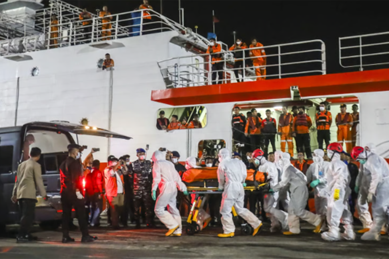 Gastroenteritis outbreak continues on Greek island despite end of peak tourist season