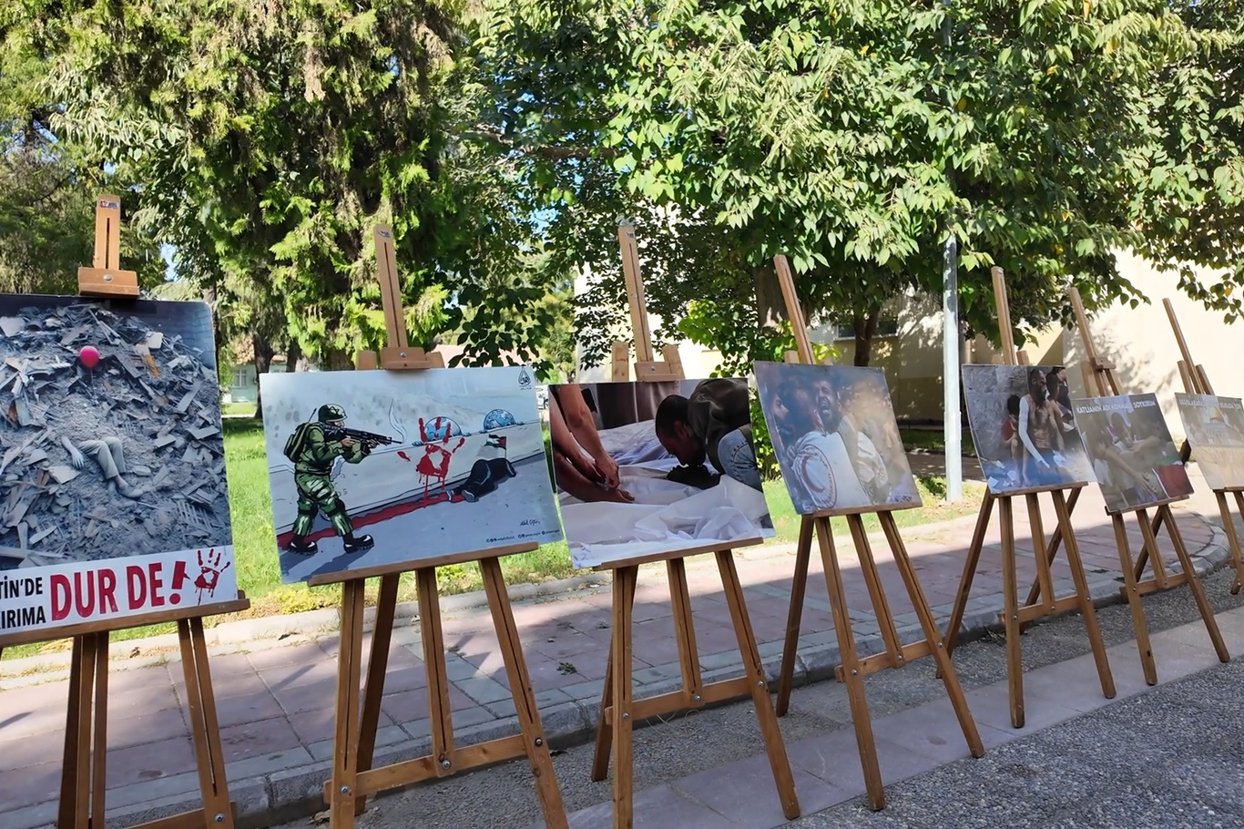 Gazze’nin akademik mücadelesi “Bilim Kafelerle” Türkiye’ye taşındı