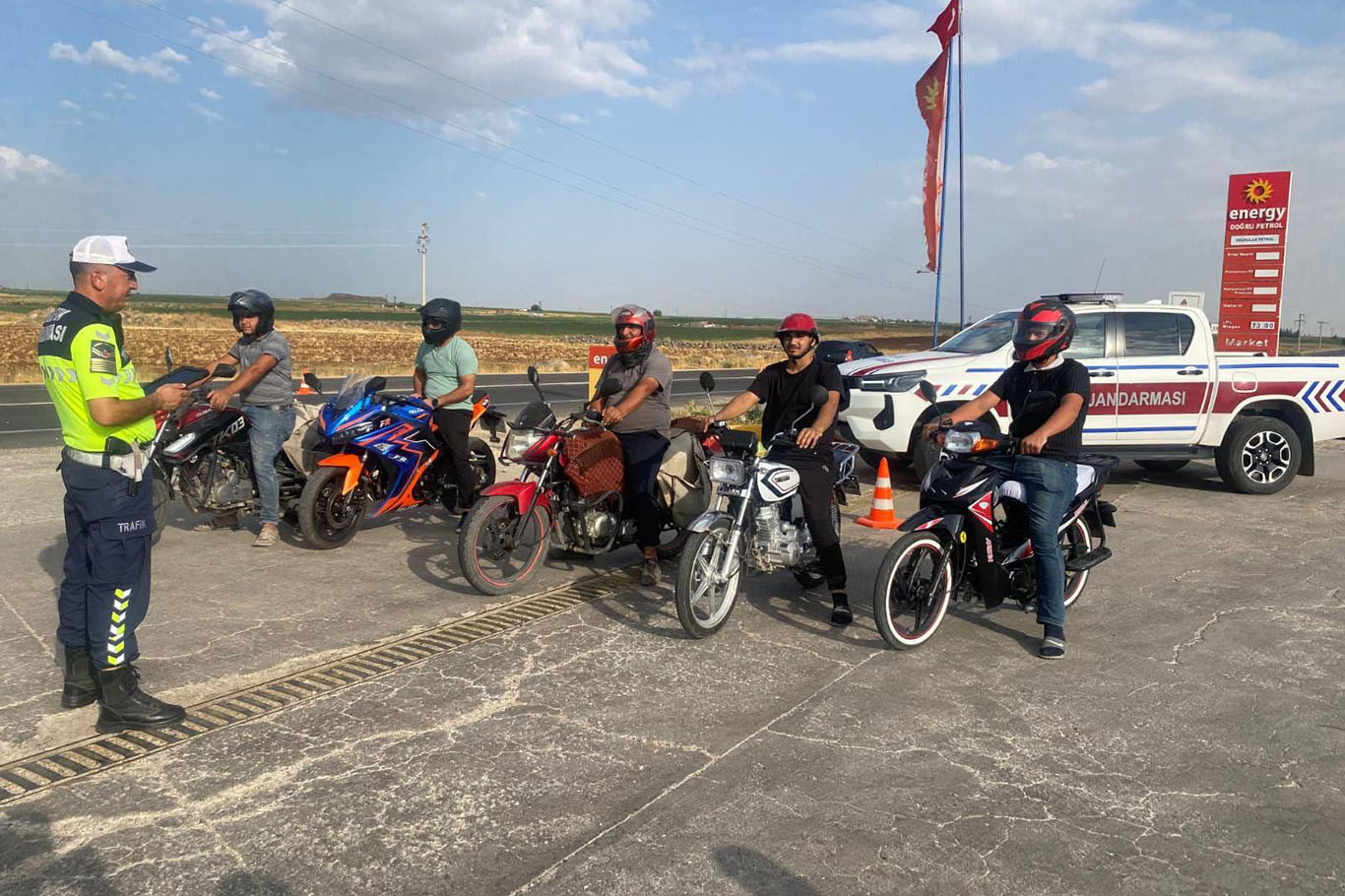 Şanlıurfa'da 476 motosiklet denetlendi