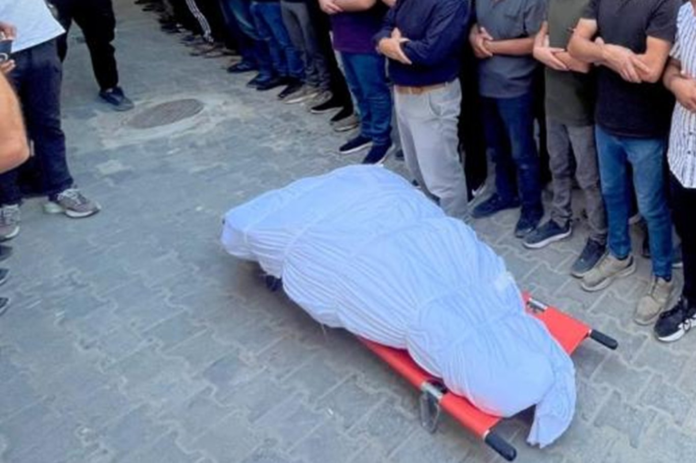 Gazze'de son 24 saatte 4 şehit