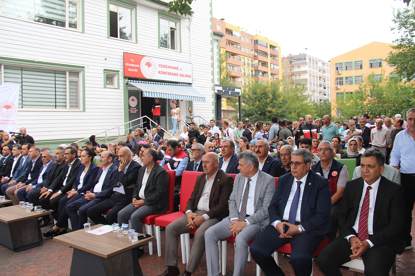 Diyarbakır'ın 47 kilo 900 gramlık karpuzu birinci oldu