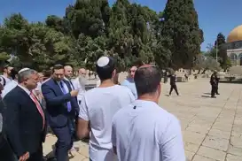 More than 1,200 Israeli settlers defile Al-Aqsa Mosque under police protection