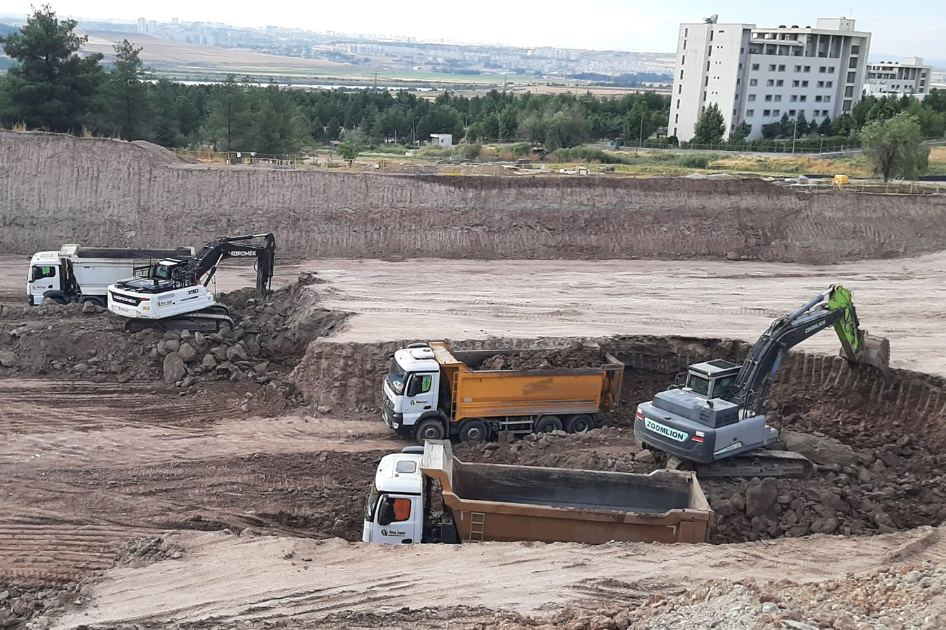 Dicle Üniversitesi’nin mega hastanesi projesinde zemin etüdü tamamlandı