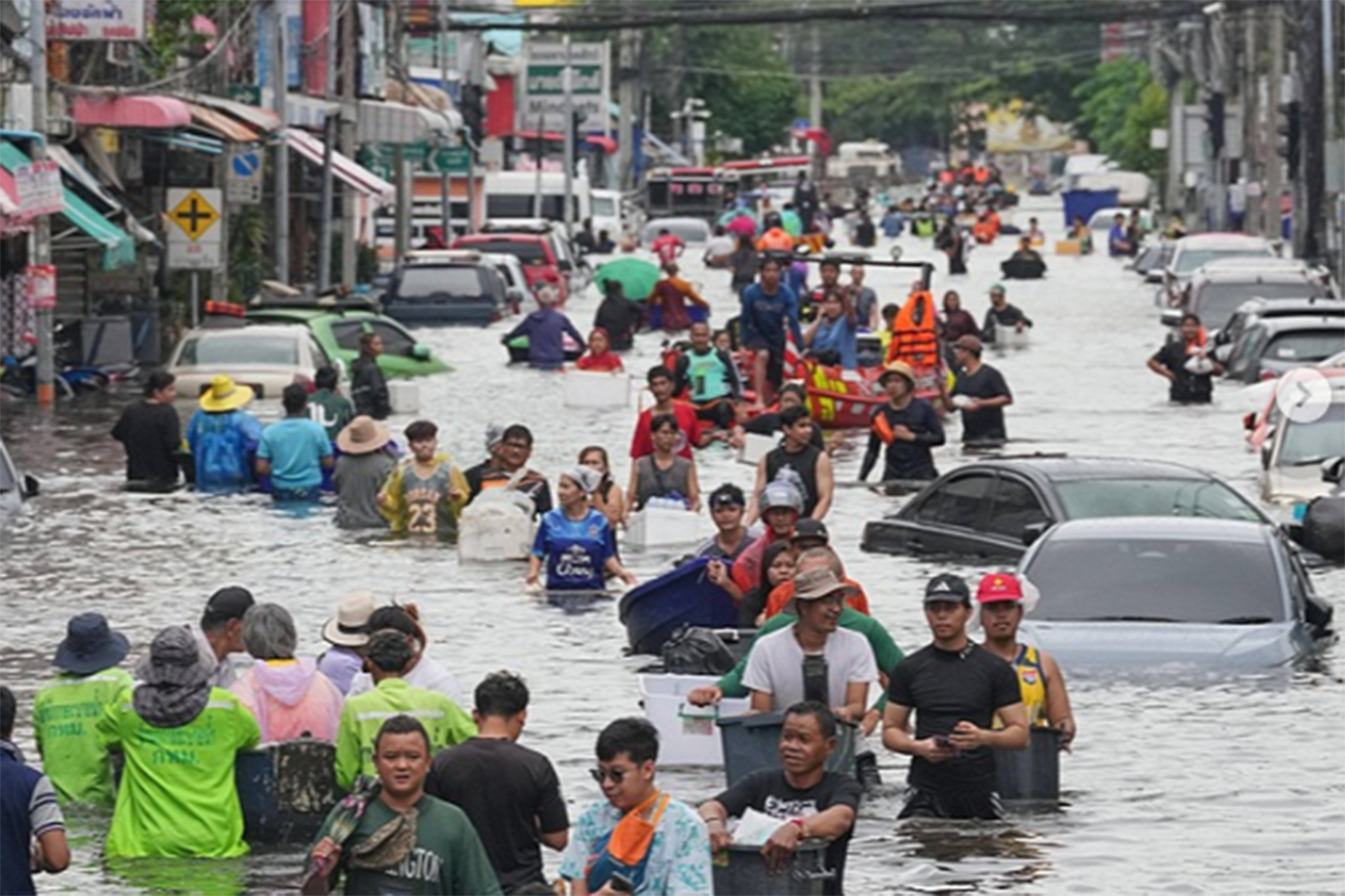 Thailand flood death toll reaches 23 as Bangkok reels from torrential rains 