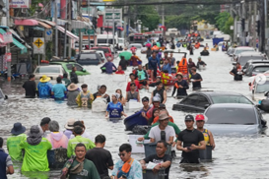 Thailand flood death toll reaches 23 as Bangkok reels from torrential rains 