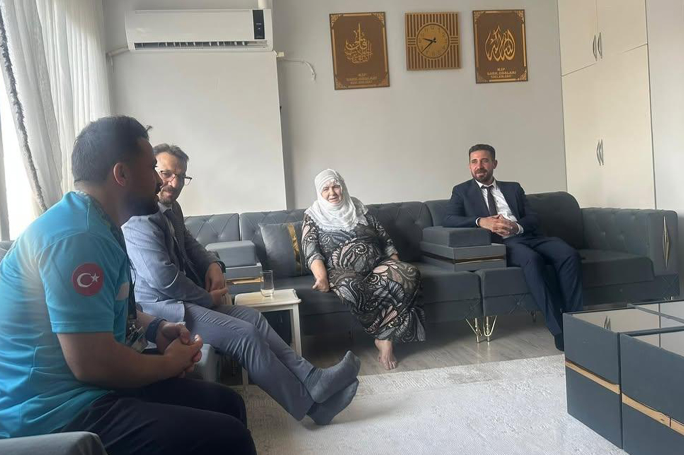 CİZRE’DE EVDE SAĞLIK HİZMETİ GÖREN HASTALAR ZİYARET EDİLDİ