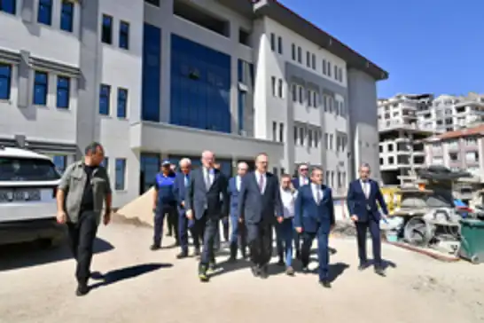 Ankara Valisi Canbolat, Mamak'ta kamu yatırımlarını yerinde inceledi