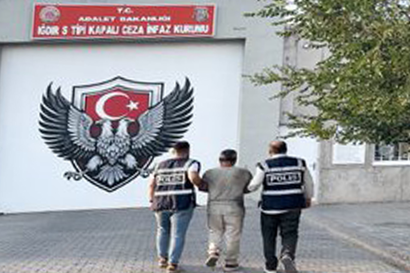 Iğdır’da 10 yıl 4 ay hapis cezası bulunan şahıs yakalandı