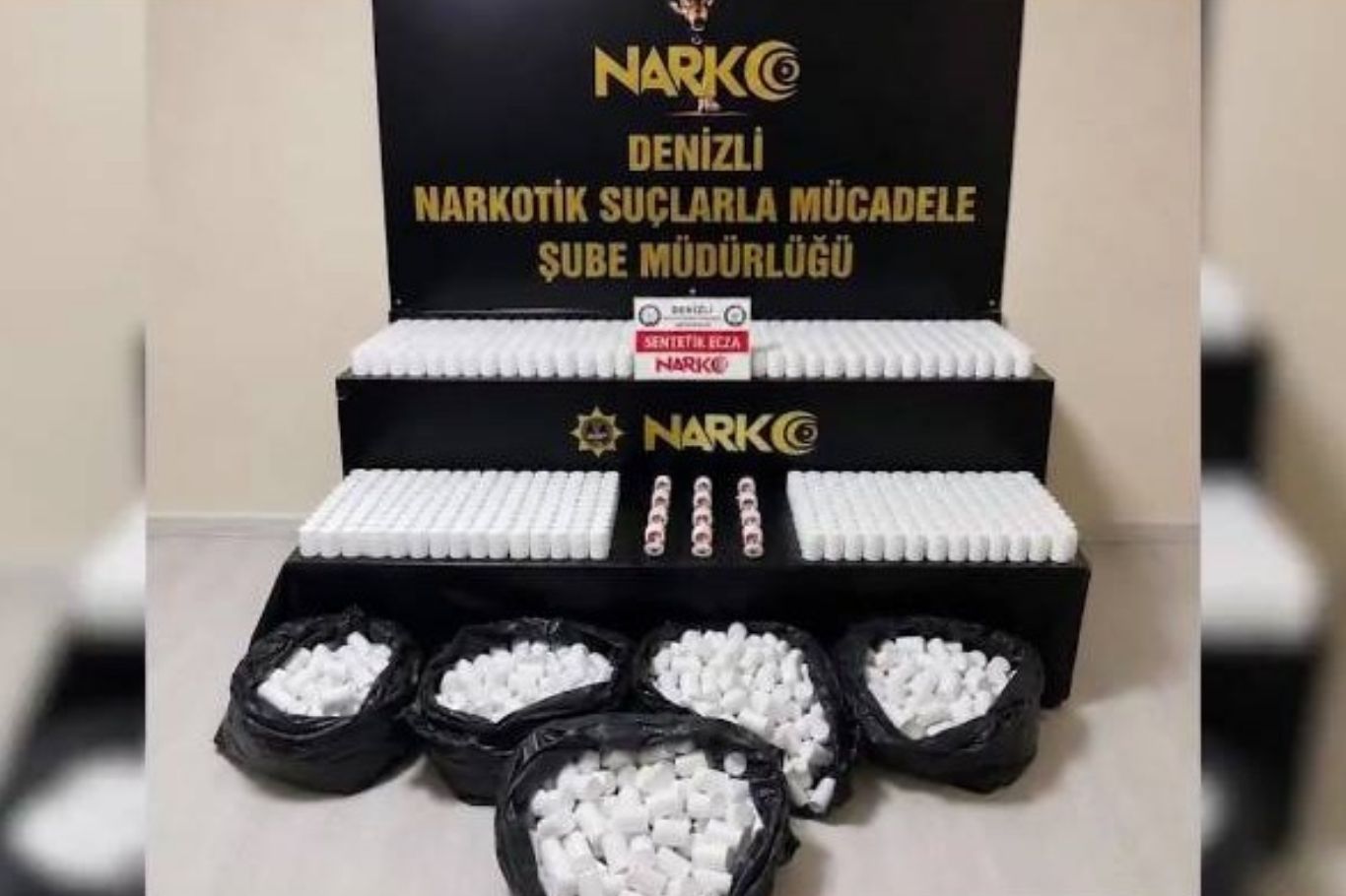 Denizli'de 104 bin 870 sentetik ecza ele geçirildi: 4 tutuklama