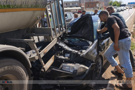Li Dîyarbekirê wesayîtek li tankêra avê qelibî: 1 birîndar