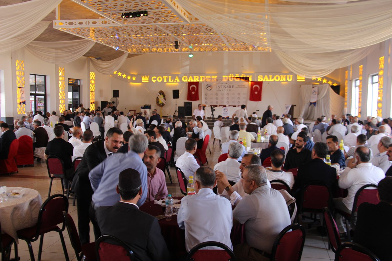 Bingöl'ün Genç ilçesinde "Aile, Bağımlılık ve Değerler Eğitimi" Çalıştayı