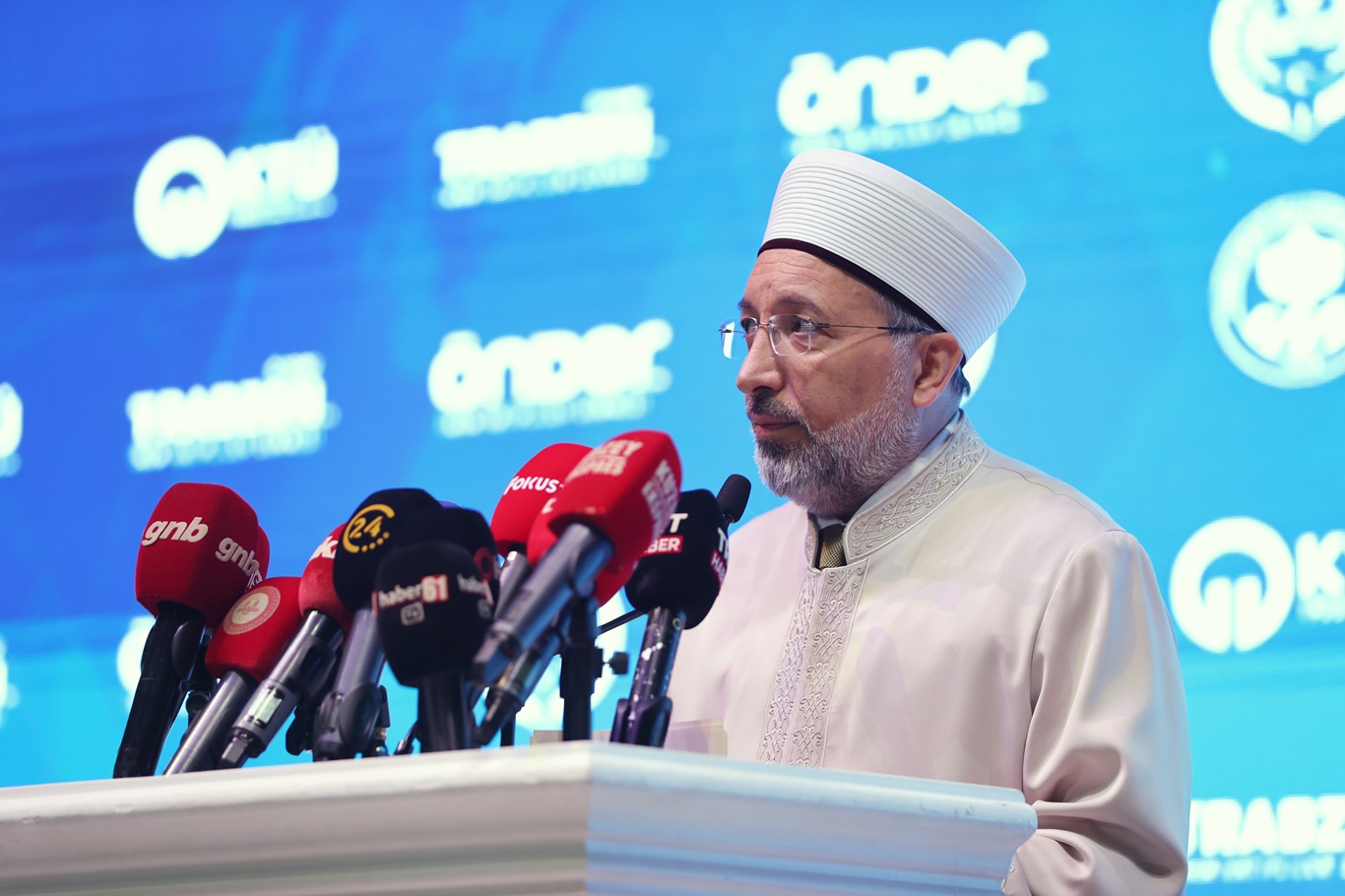 Diyanet İşleri Başkanı Arpaguş: İmam hatip okulları ilim, hikmet ve irfan mektepleridir