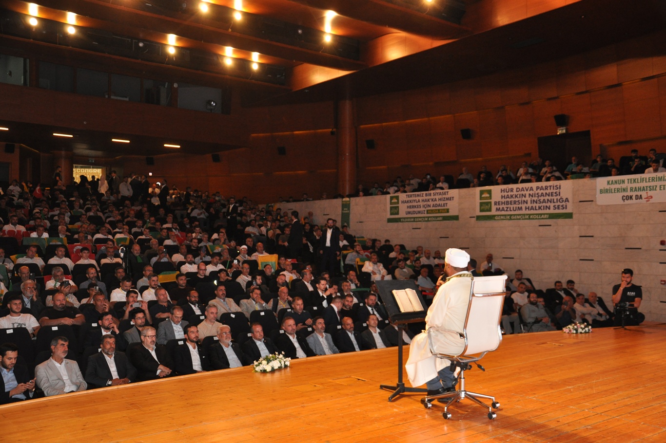 HÜDA PAR Genel Başkanı Yapıcıoğlu: Kamu alımlarında uyuşturucu testi şartı getirilsin
