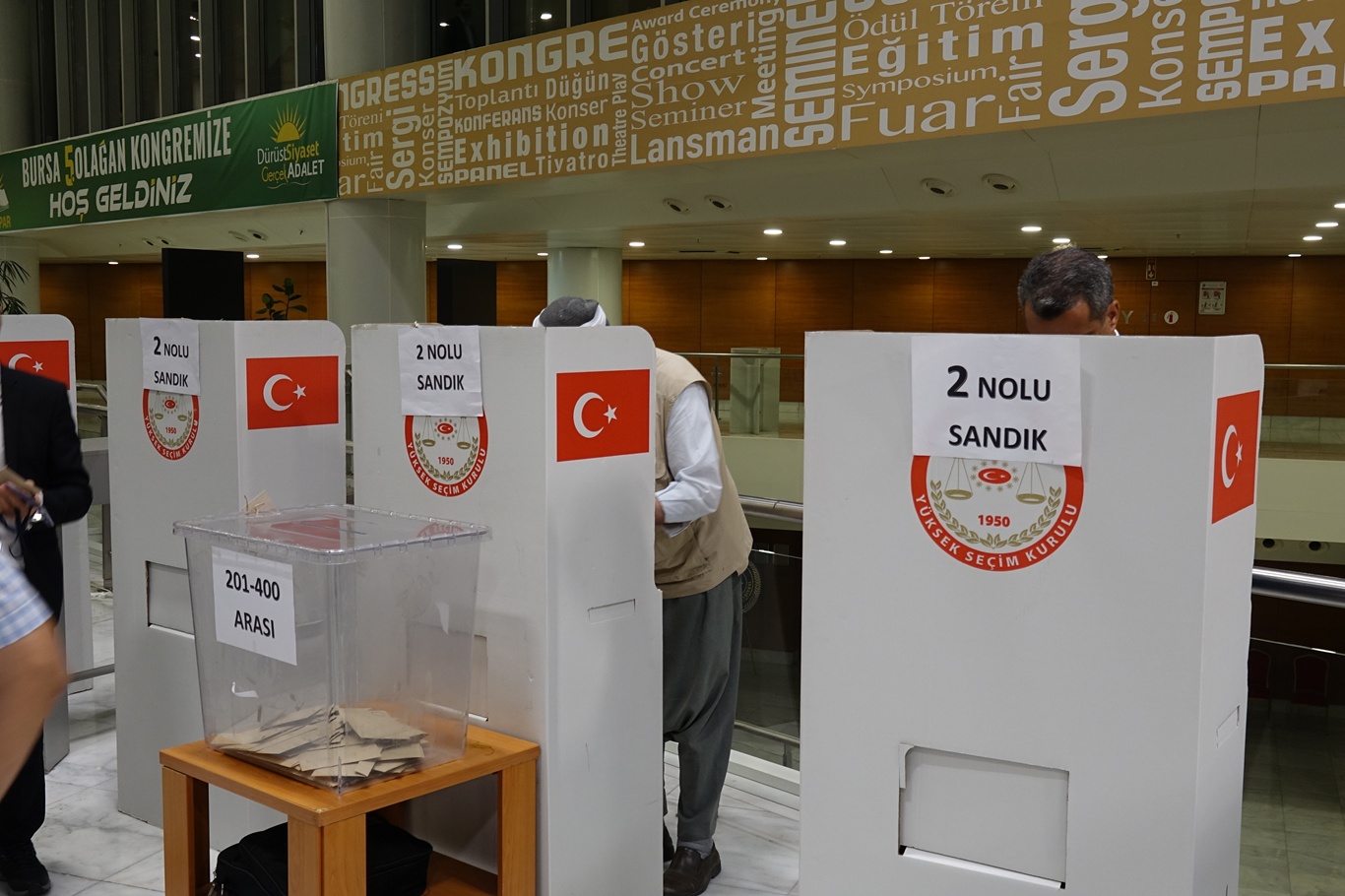HÜDA PAR Genel Başkanı Yapıcıoğlu: Kamu alımlarında uyuşturucu testi şartı getirilsin