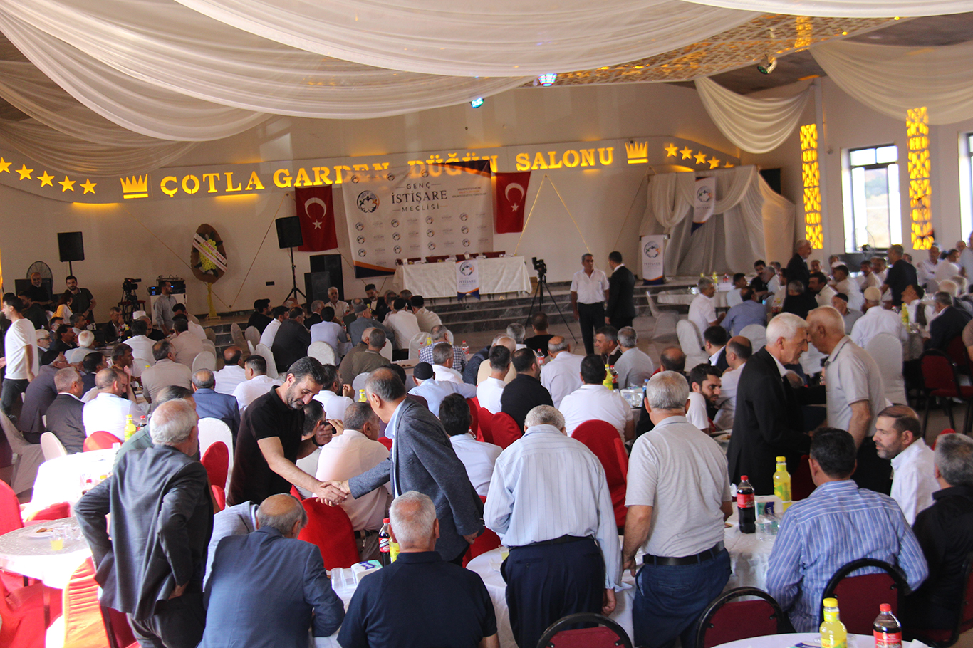 HÜDA PAR Genel Başkan Yardımcısı Oğraş: En büyük beka sorunu neslimizin yok olmasıdır